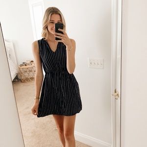 Navy and white striped dress 🦋💭
